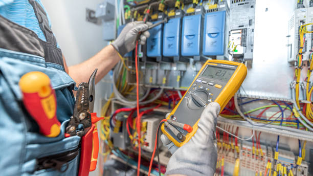 Best Local Electrician Companies  in Tomahawk, WI